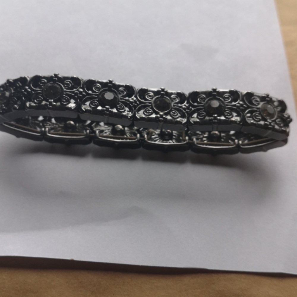 Bracelet - Picture 3 of 3